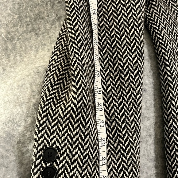 Jones Of New York  Coat - Picture 10 of 12